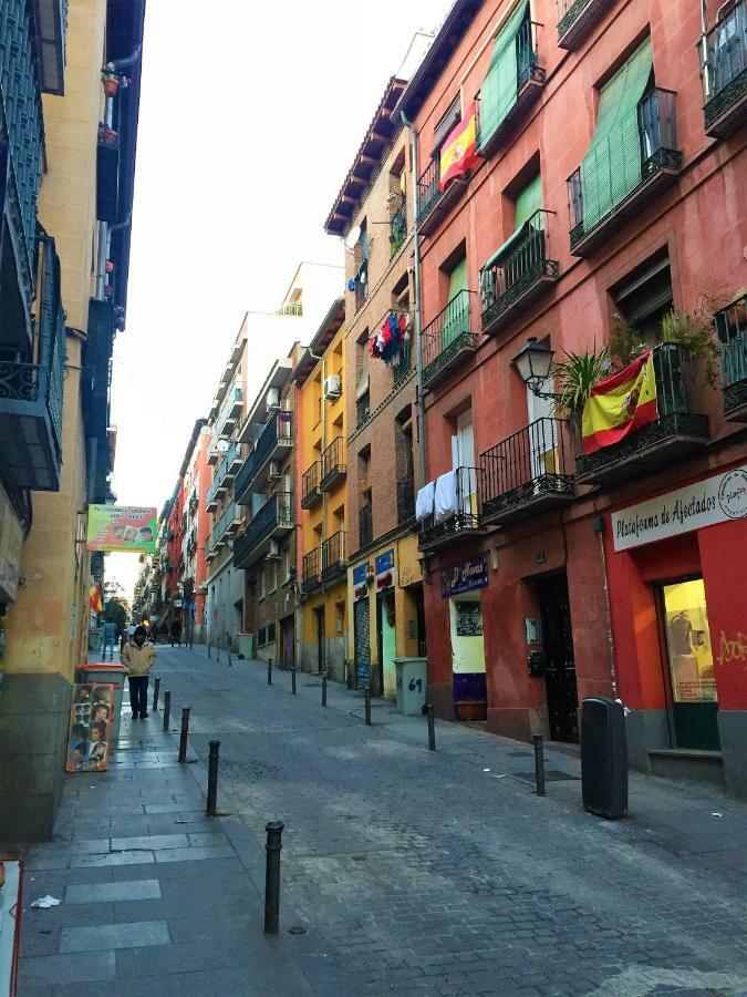 Buhardilla En Calle Amparo-Lavapies Madrid Eksteriør bilde